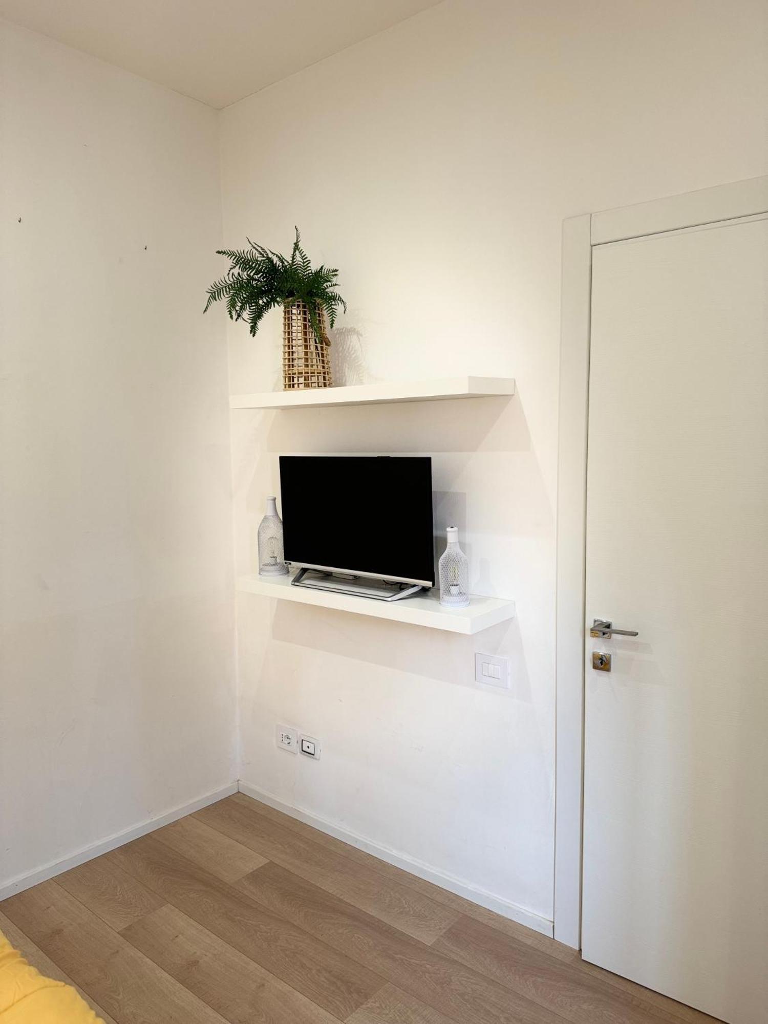 Fl Apartments Nel Corso Cagliari Luaran gambar