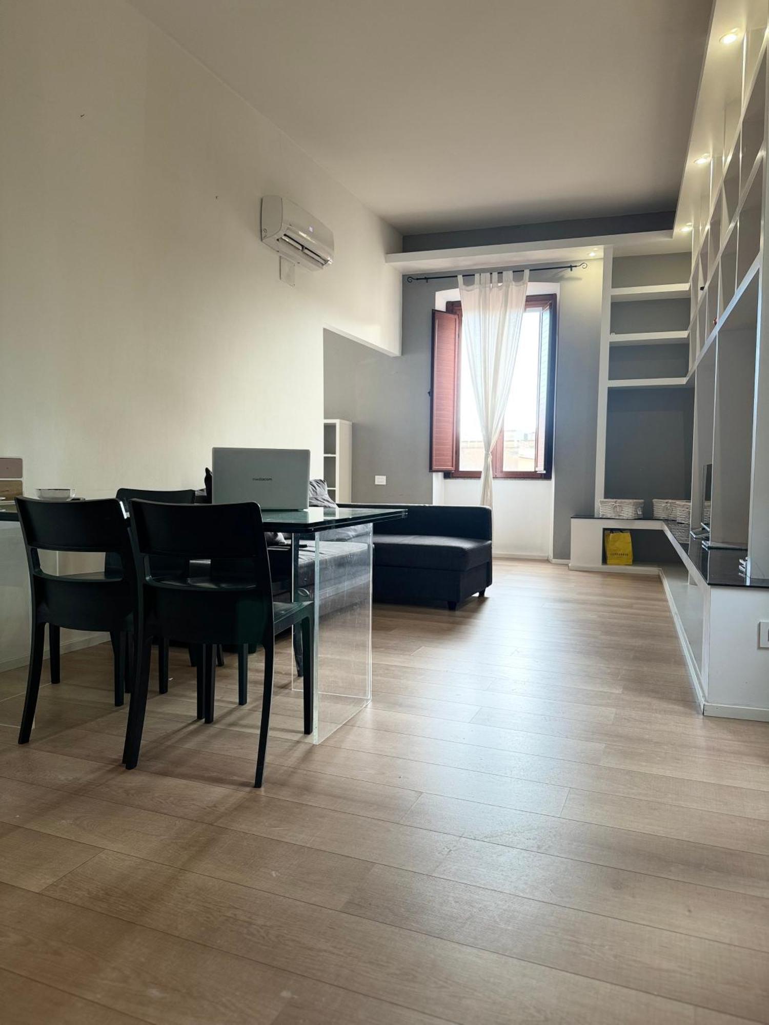 Fl Apartments Nel Corso Cagliari Luaran gambar